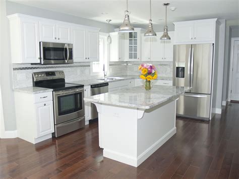 does stainless steel appliances go with white cabinets|white kitchen with appliances images.